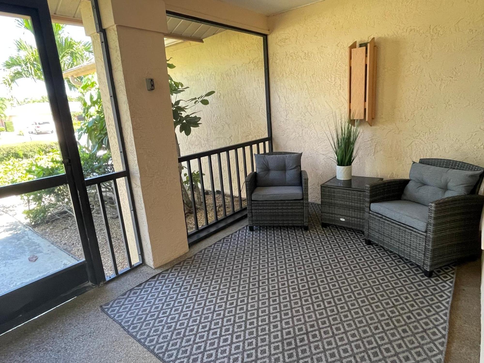 Pool Home With A New Sparkling Pool, Close To Beach, Lovely Lake View North Naples Exterior foto