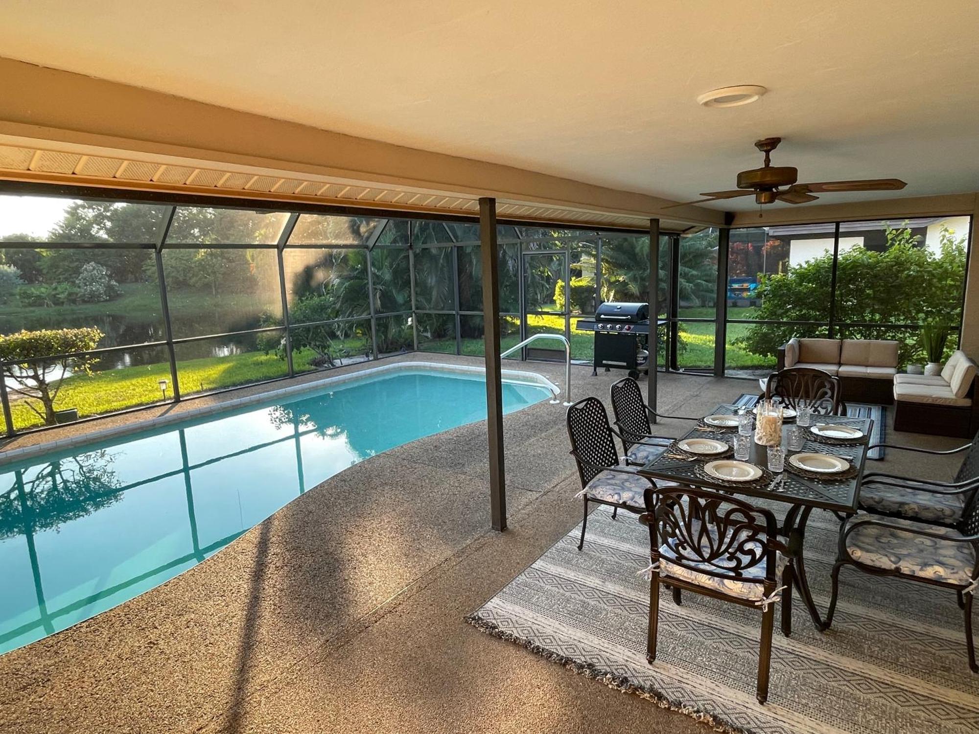 Pool Home With A New Sparkling Pool, Close To Beach, Lovely Lake View North Naples Exterior foto